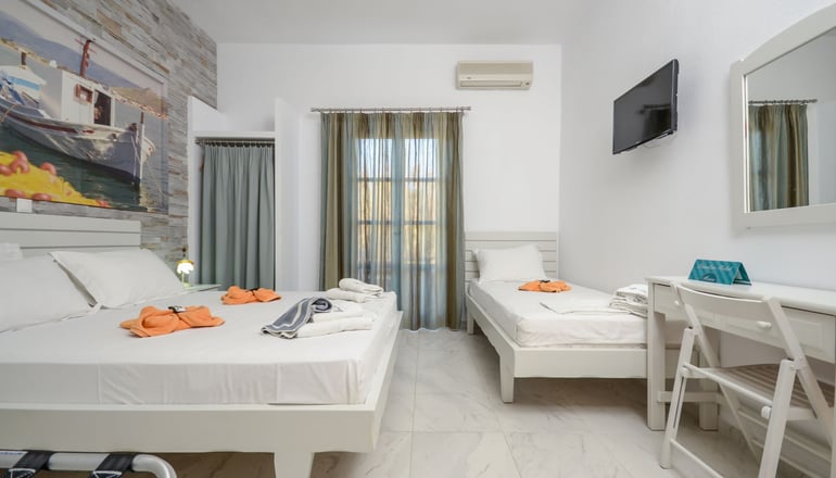 Dimitra Hotel - Άγιος Προκόπιος, Νάξος