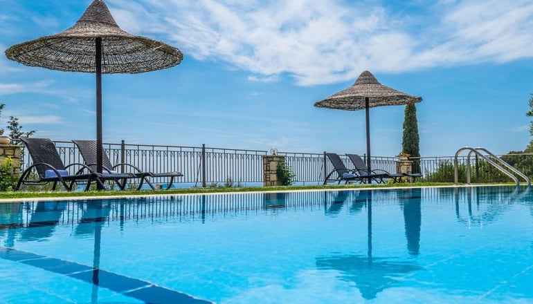 Agrikia Villa - Varvarigos Houses