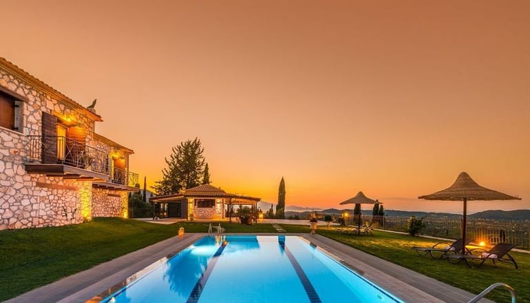 Agrikia Villa - Varvarigos Houses