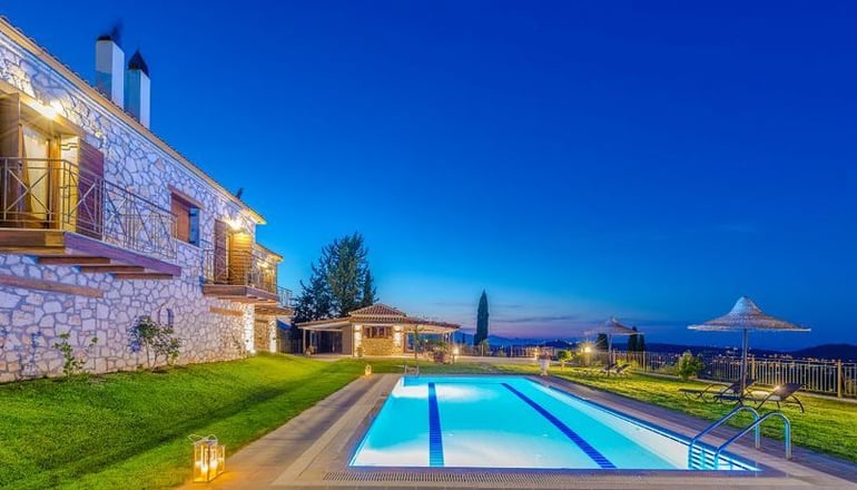 Agrikia Villa - Varvarigos Houses