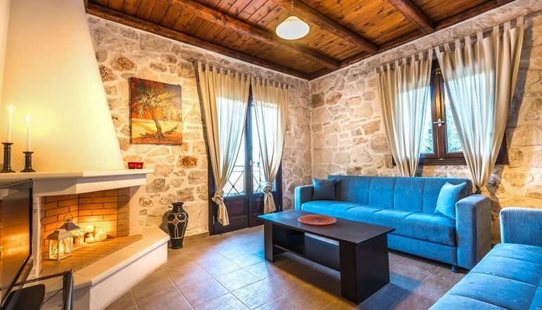 Agrikia Villa - Varvarigos Houses