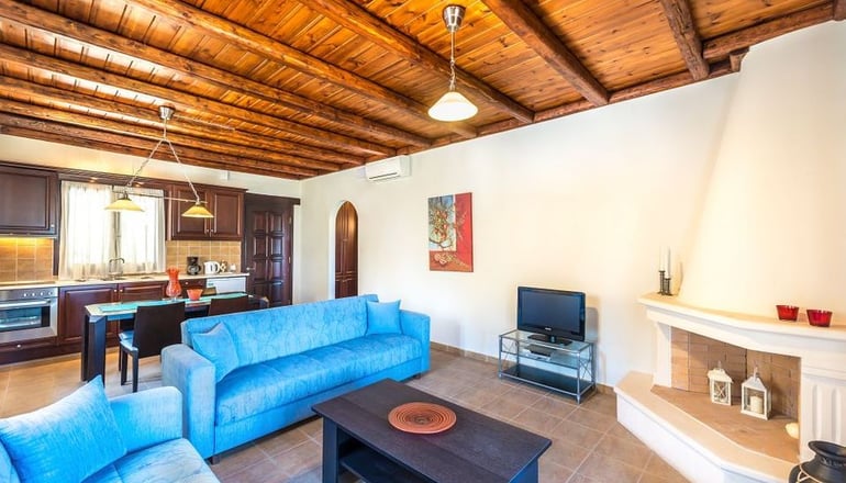 Agrikia Villa - Varvarigos Houses