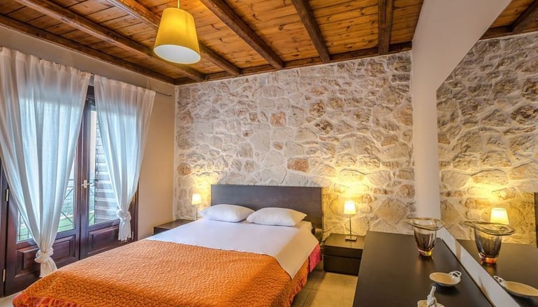 Agrikia Villa - Varvarigos Houses