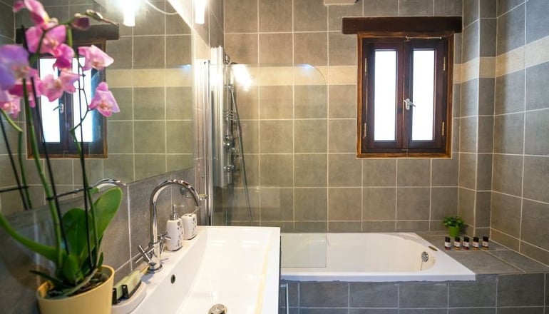 Agrikia Villa - Varvarigos Houses