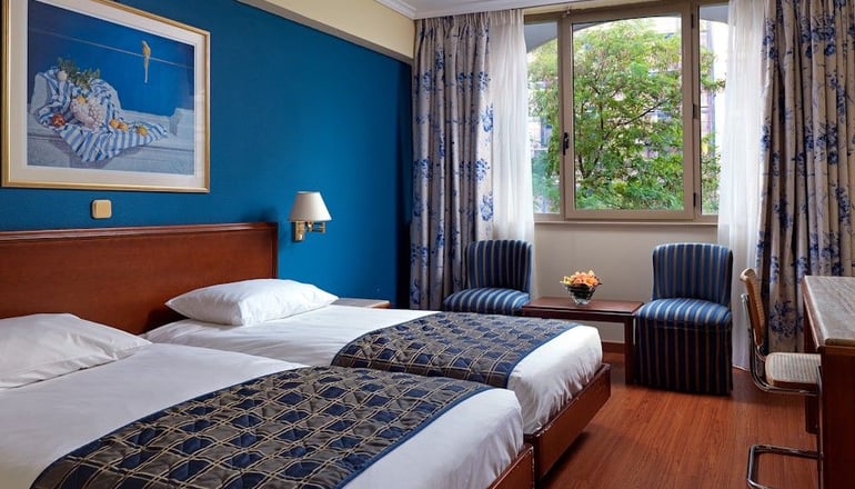 4* Titania Hotel - Αθήνα
