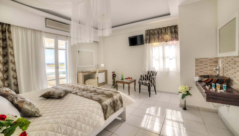 Villa Olympia Santorini