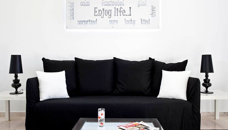 Acqua Vatos Santorini - Καμάρι, Σαντορίνη