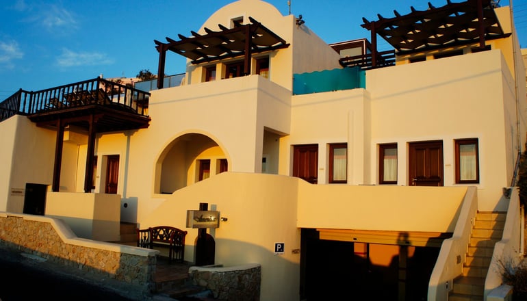 Amerisa Suites Santorini