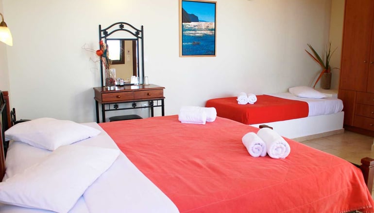 Amerisa Suites Santorini