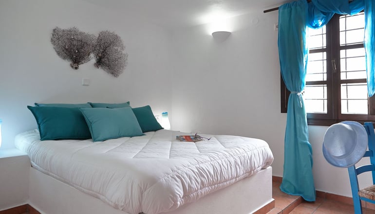 Anna Traditional Apartments - Καμάρι, Σαντορίνη