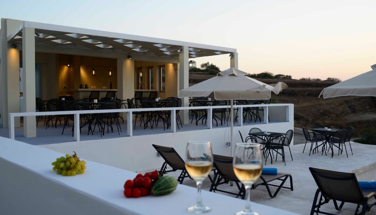 4* Aplai Dome - Οία, Σαντορίνη