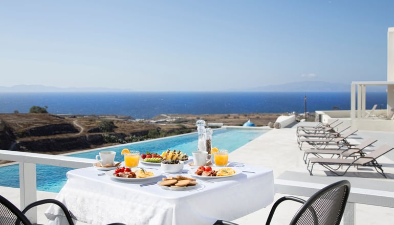 4* Aplai Dome - Οία, Σαντορίνη