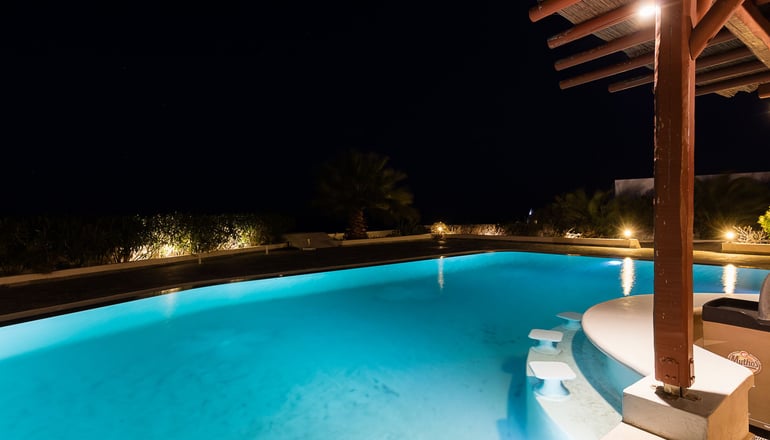Aquaria Villa - Καρτεράδος, Σαντορίνη