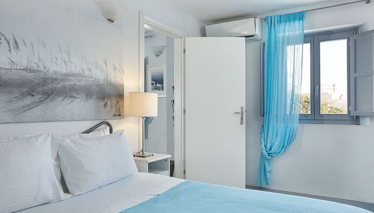 Villa Dakoronia Santorini