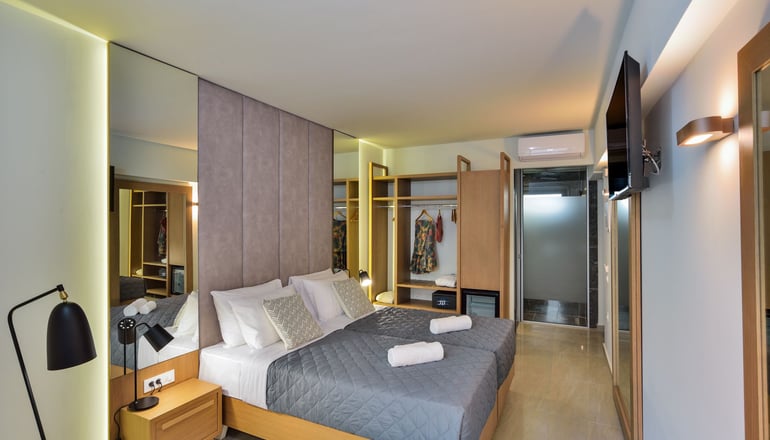 4* Elia Agia Marina