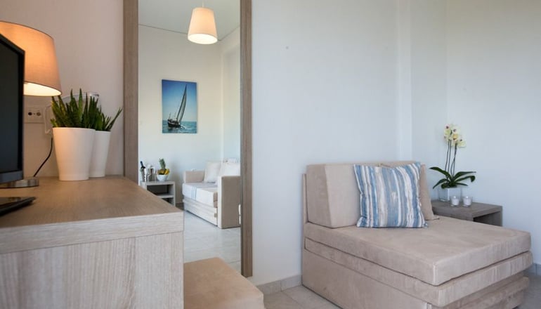 12 Olympian Gods Hotel