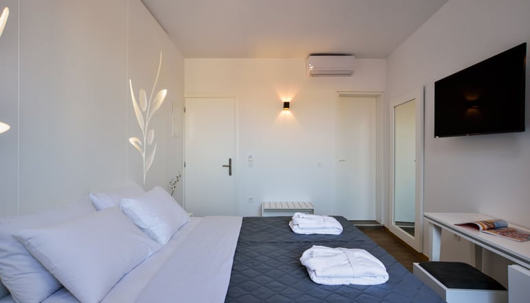 Elia Portou Luxury Residence