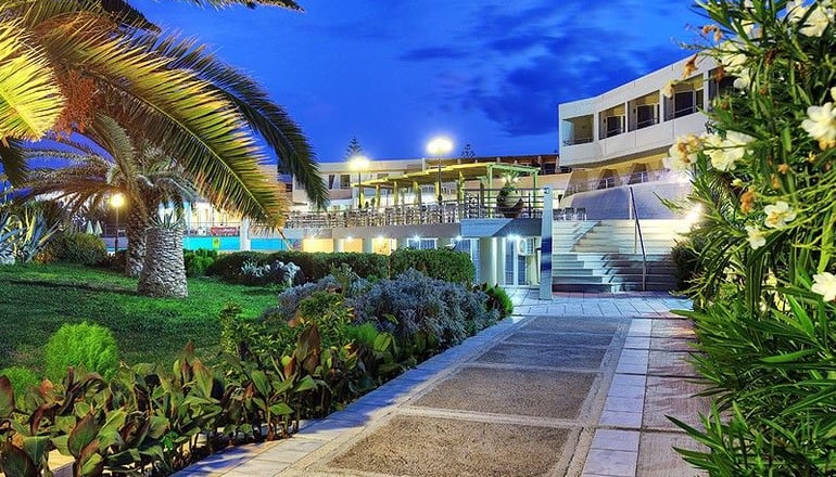 4* Santa Marina Beach Hotel