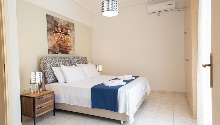 Blue Ark Elegant Athens