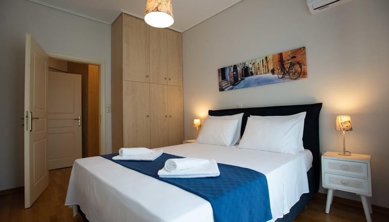 Blue Ark Elegant Athens