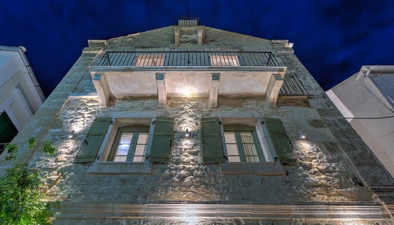 4* Fiscardonna Luxury Suites