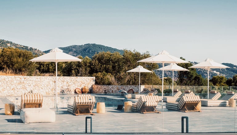 4* Aliv stone suites & spa