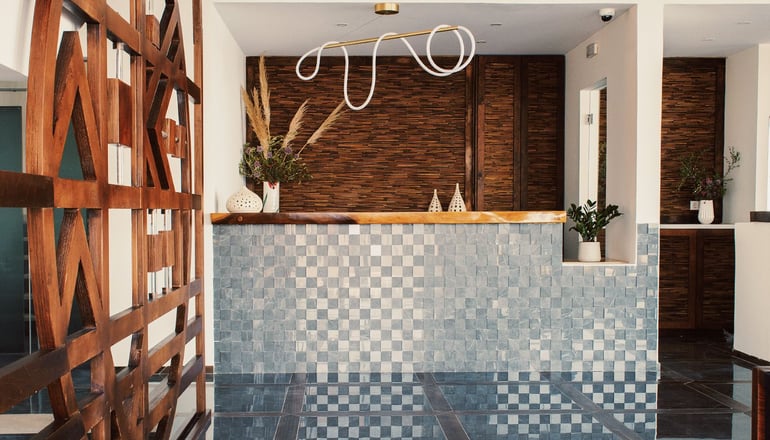 4* Aliv stone suites & spa