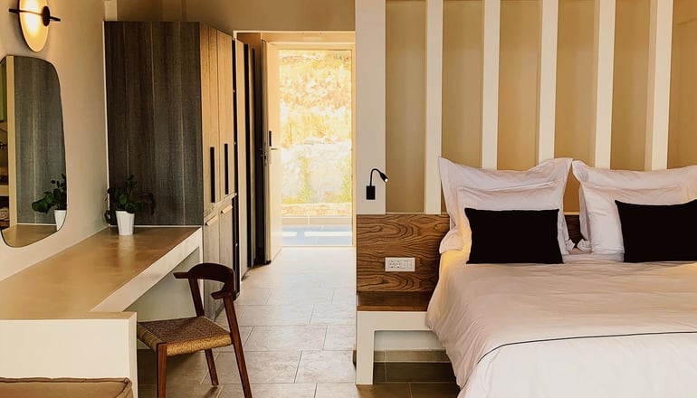 4* Aliv stone suites & spa