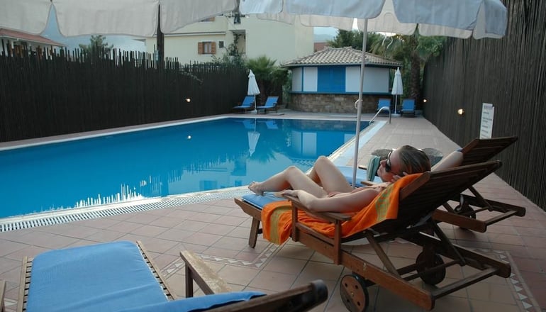 Santa Maura Studios & Apartments