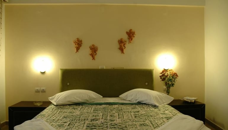 Santa Maura Studios & Apartments