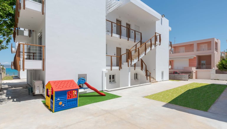 Costa Vasia Suites & Apartments - Βραχάτι Κορινθίας