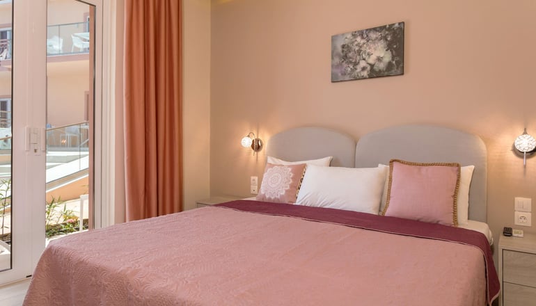 Serenity Boutique Hotel