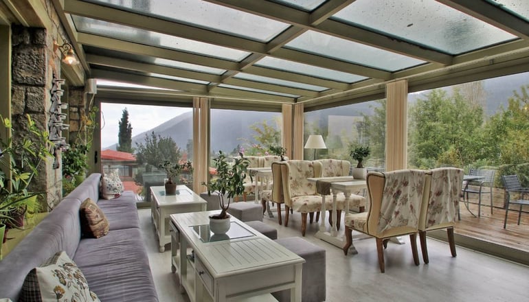 4* Skamnos Boutique Hotel