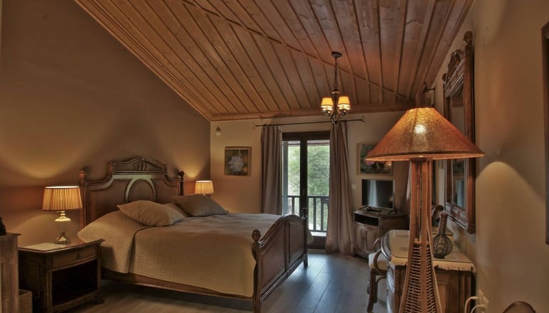 4* Skamnos Boutique Hotel