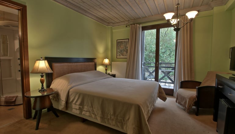4* Skamnos Boutique Hotel