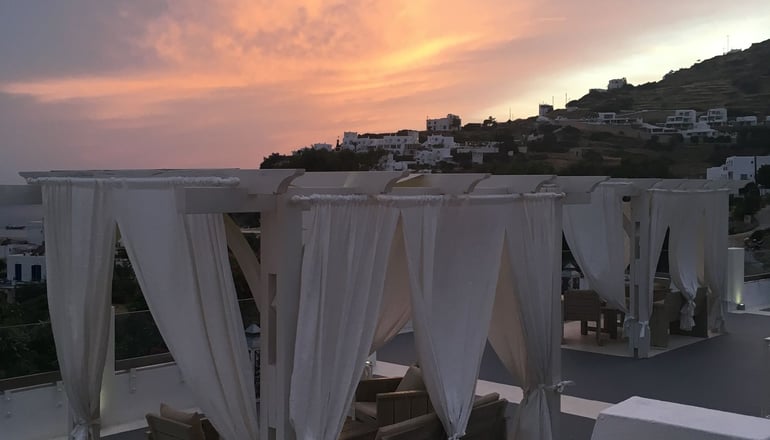 Marcos Beach Hotel - Μυλοπότας, Ίος