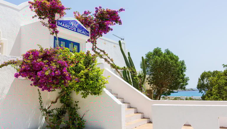 Marcos Beach Hotel - Μυλοπότας, Ίος