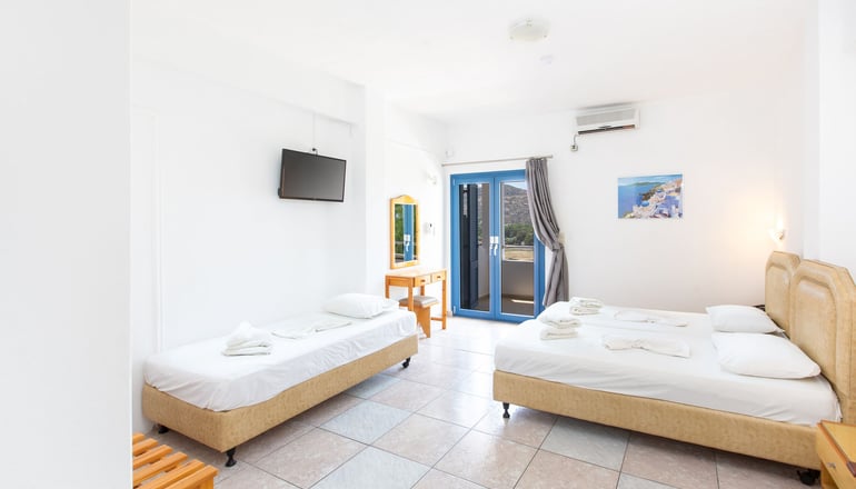 Marcos Beach Hotel - Μυλοπότας, Ίος