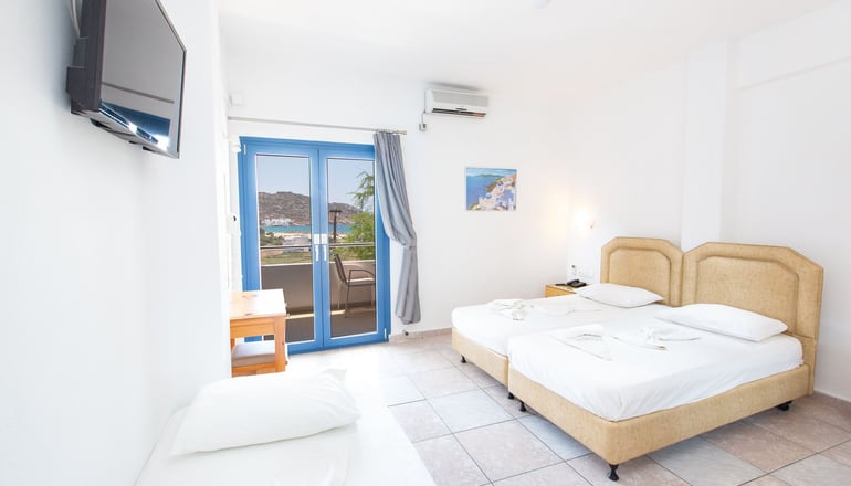 Marcos Beach Hotel - Μυλοπότας, Ίος