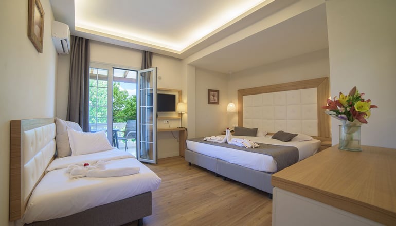 4* Akron Seascape Resort, a member of Brown Hotels