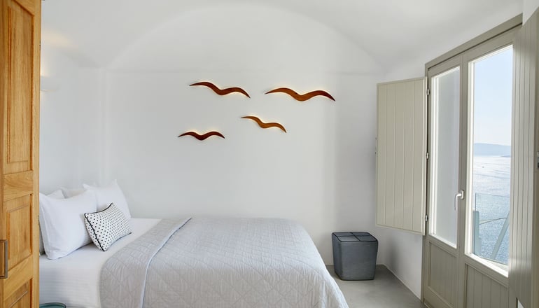 La Perla Villas & Suites