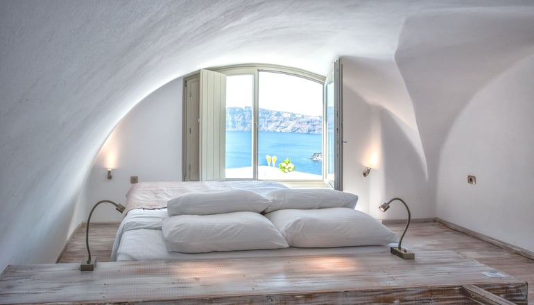 La Perla Villas & Suites