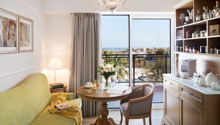 5* Legacy Gastro Suites