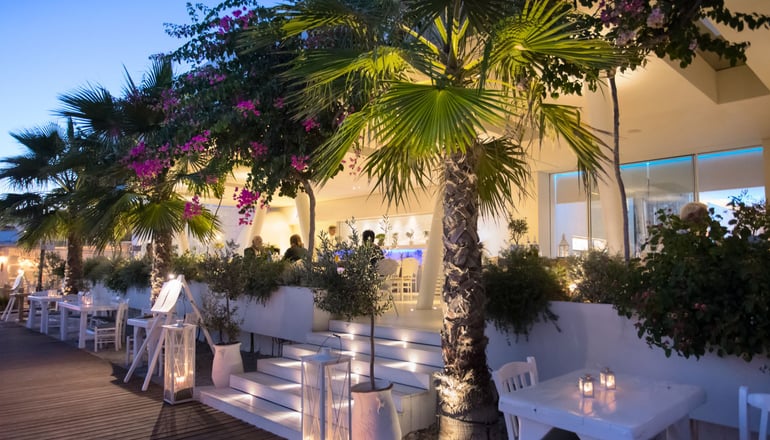 5* Mykonos Dove Beachfront Hotel