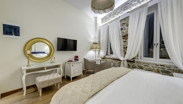1844 Suites - Ερμούπολη, Σύρος