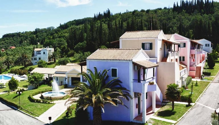 4* Rebecca's Village - Καρουσάδες, Κέρκυρα