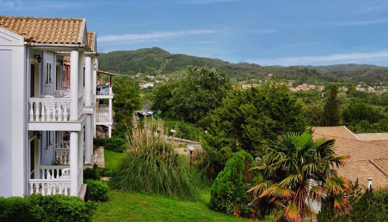 4* Rebecca's Village - Καρουσάδες, Κέρκυρα