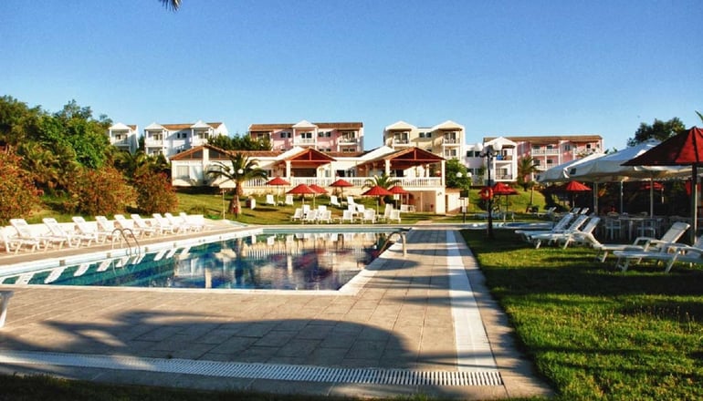 4* Rebecca's Village - Καρουσάδες, Κέρκυρα