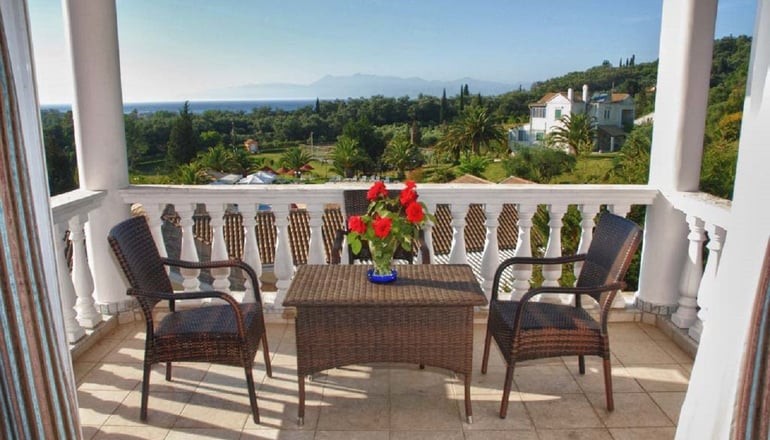 4* Rebecca's Village - Καρουσάδες, Κέρκυρα