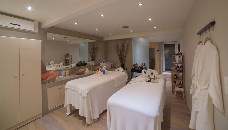 4* Akron Seascape Resort, a member of Brown Hotels